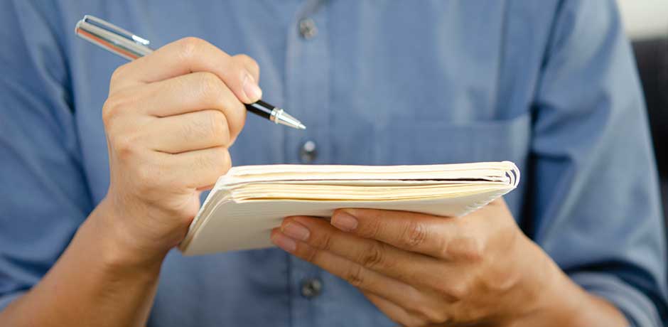 How to Make the Most of a College Fair (Without Feeling Overwhelmed)